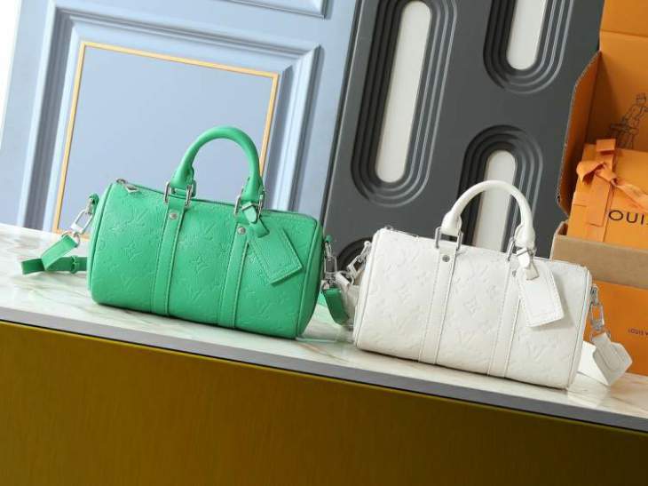 Picture of Louis Vuitton Handbags _SKUfw207739803fw